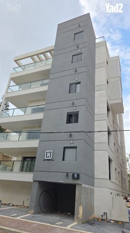 יעל 21