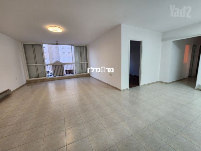 Herzliya, Israel 3