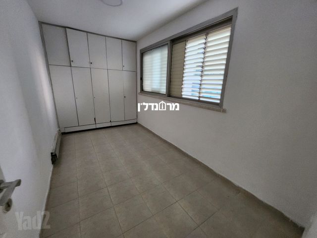 Herzliya, Israel 9