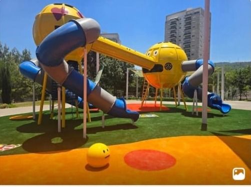 החרוב 