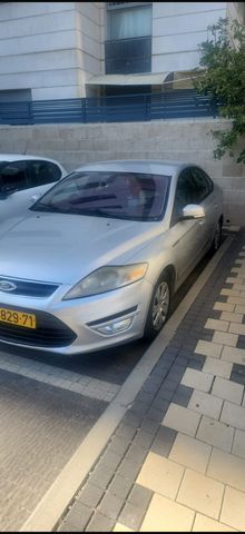 מודעת רכב פורד מונדאו