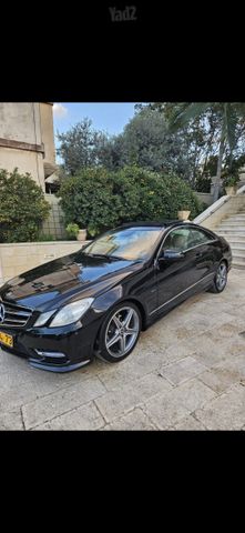 מודעת רכב מרצדס-בנץ E-class