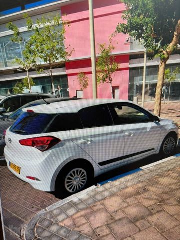 מודעת רכב יונדאי i20