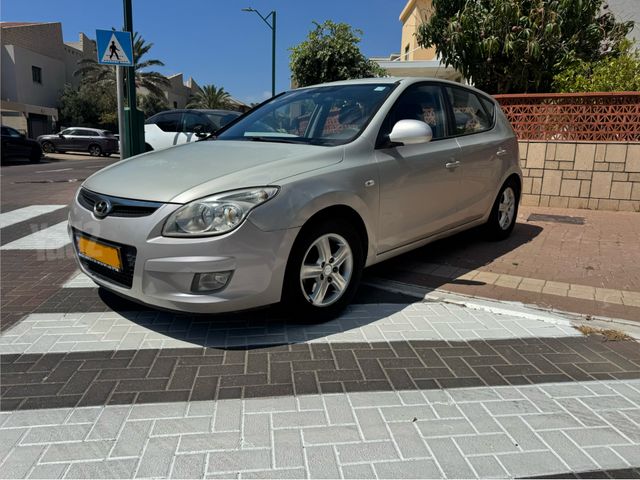 מודעת רכב יונדאי i30