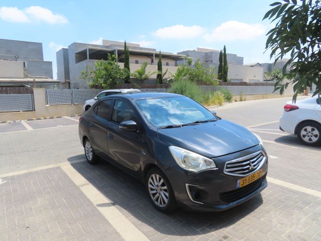 מודעת רכב מיצובישי אטראז'