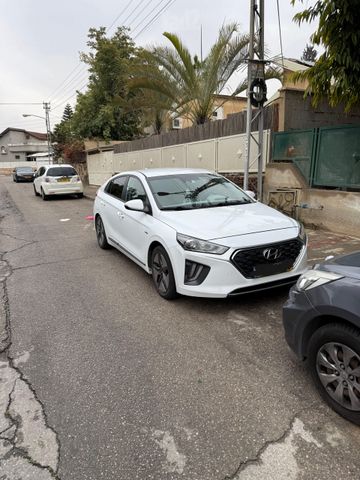 מודעת רכב יונדאי איוניק