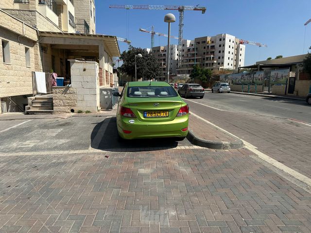 מודעת רכב יונדאי אקסנט i25