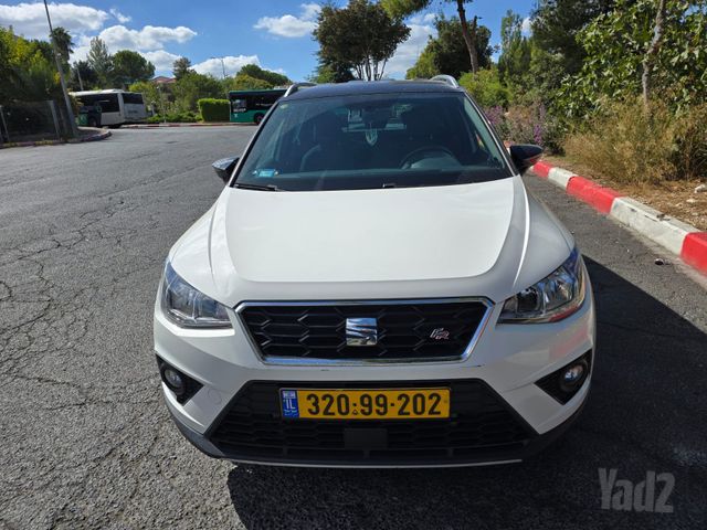 מודעת רכב סיאט ארונה