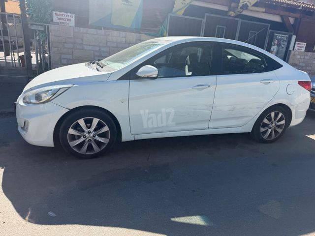 מודעת רכב יונדאי אקסנט i25