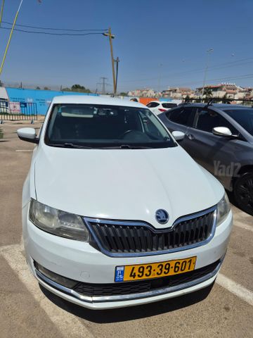 מודעת רכב סקודה ראפיד