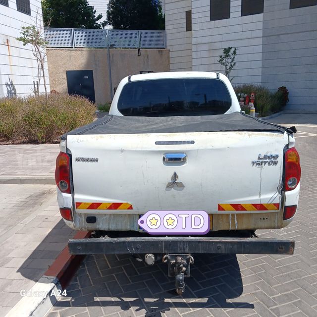 מודעת רכב מיצובישי טרייטון / L200