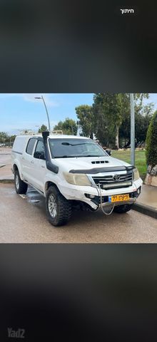 מודעת רכב טויוטה היילקס