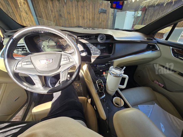 מודעת רכב קאדילק XT5
