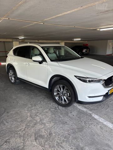 מודעת רכב מאזדה CX-5