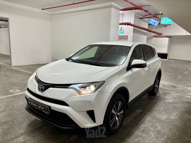 מודעת רכב טויוטה RAV4