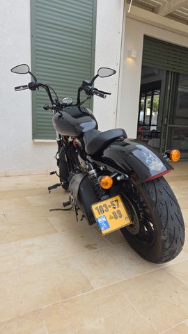 מודעת רכב הרלי דיווידסון רודסטר 1200