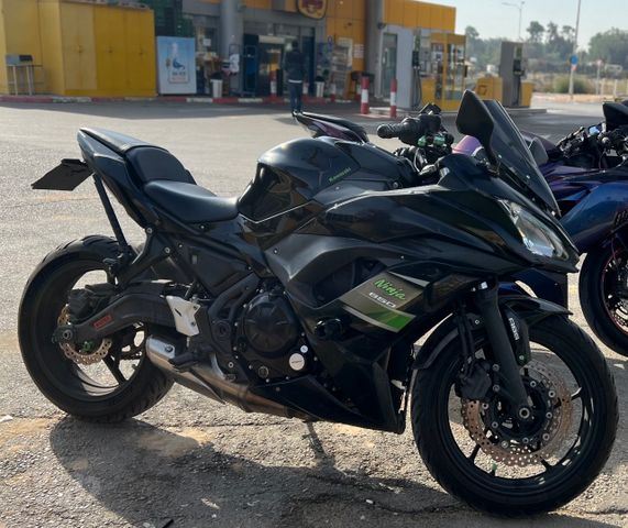 מודעת רכב קאוואסאקי נינג'ה 650