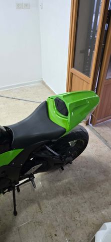 מודעת רכב קאוואסאקי נינג'ה ZX 10R