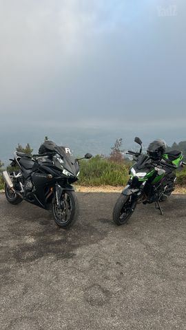 מודעת רכב קאוואסאקי Z400