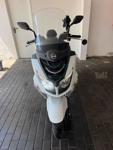 מודעת רכב סאן יאנג ג'וי רייד 200