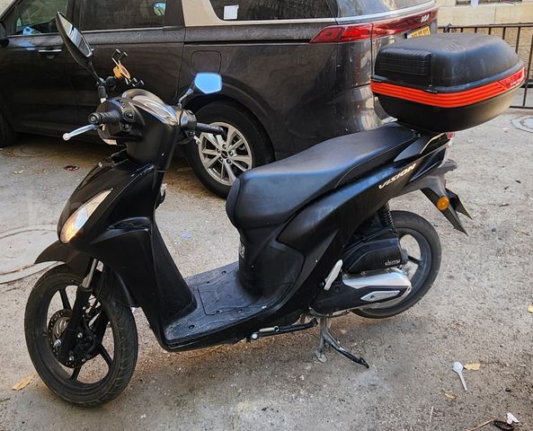 מודעת רכב הונדה VISION110