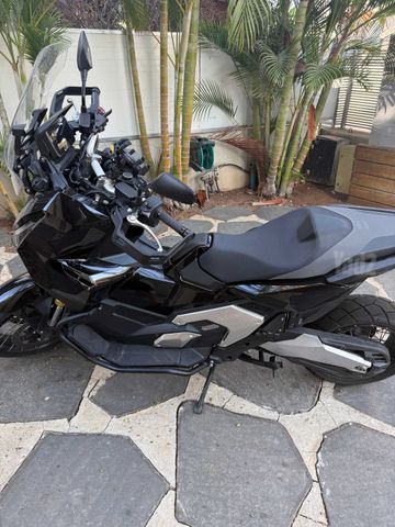 מודעת רכב הונדה X-ADV750