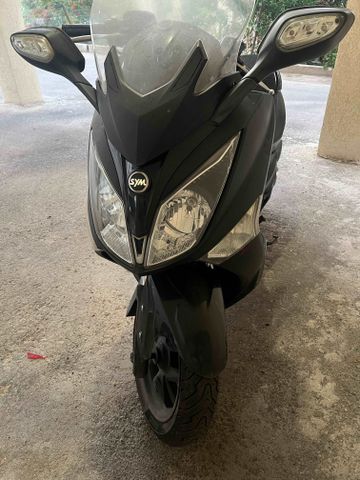 מודעת רכב סאן יאנג ג'וי-מקס 250 XI