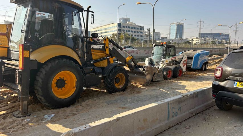 מודעת רכב מחפרון