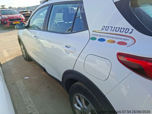 מודעת רכב קיה סטוניק