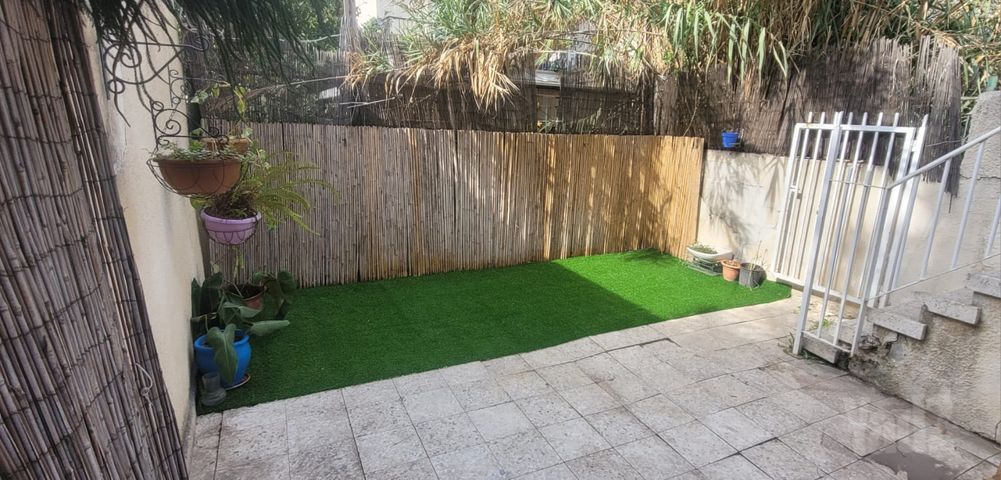 בעל העקידה 9