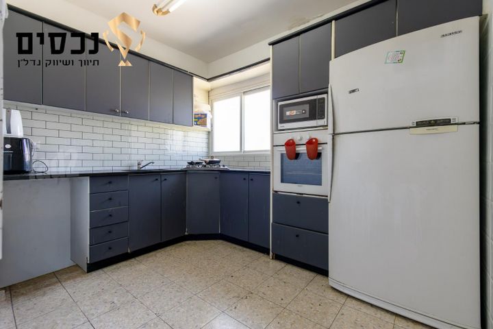יוסף קארו 18
