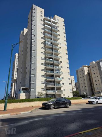 הכרמל 