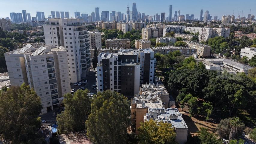 עזרא קורין 6