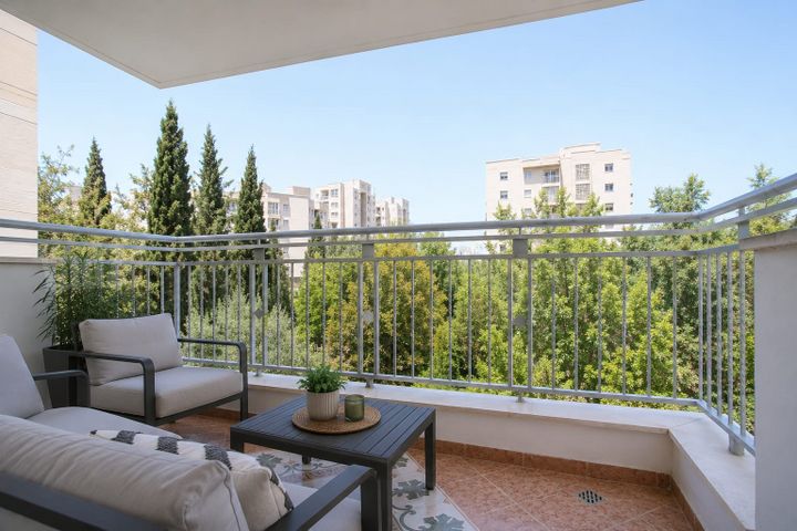 דירה, נווה גנים, קרית מוצקין