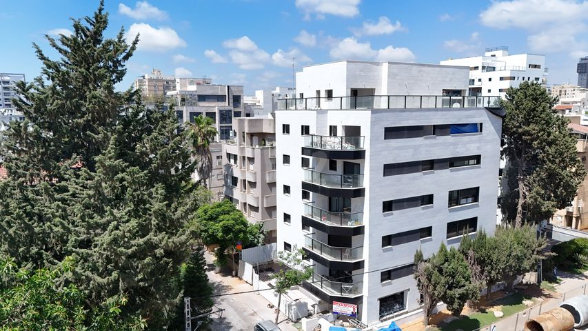 גג/ פנטהאוז, מרכז, הרצליה