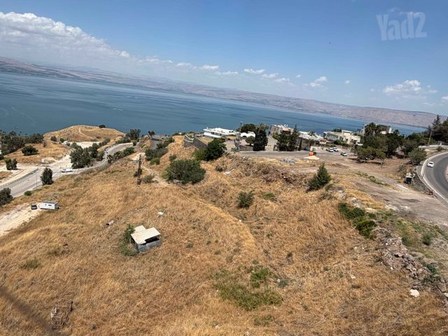 האמהות 