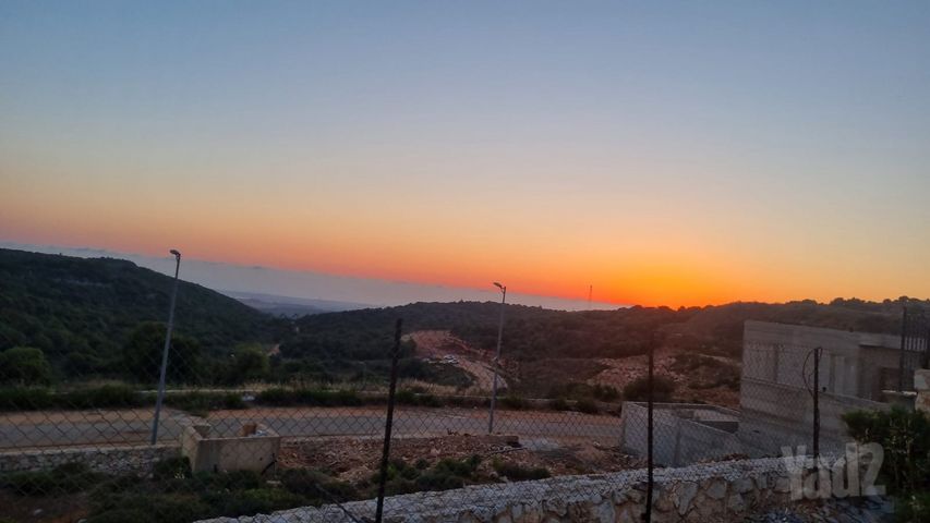 מגרשים