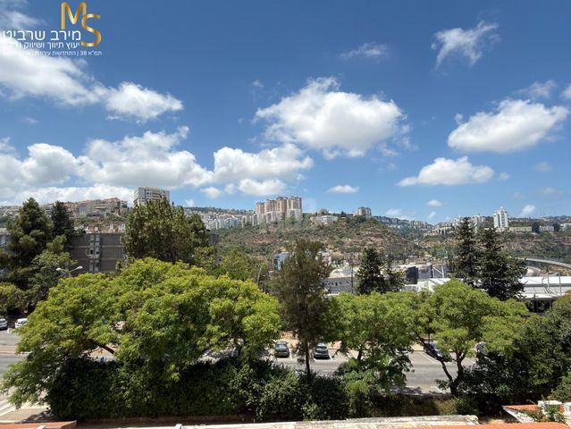 אבא הלל סילבר 