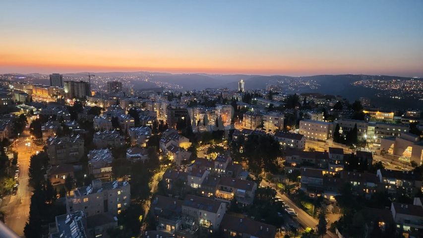 גג/ פנטהאוז למכירה בירושלים (תיווך) — 3