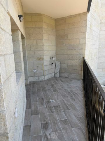 דירה להשכרה בירושלים (תיווך) — 2