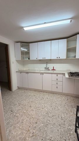 תמונה 6 של דירת 6 חדרים להשכרה בחיפה