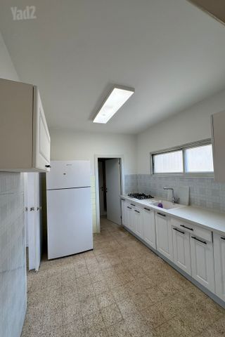 דירה להשכרה בתל אביב יפו (תיווך) — 2