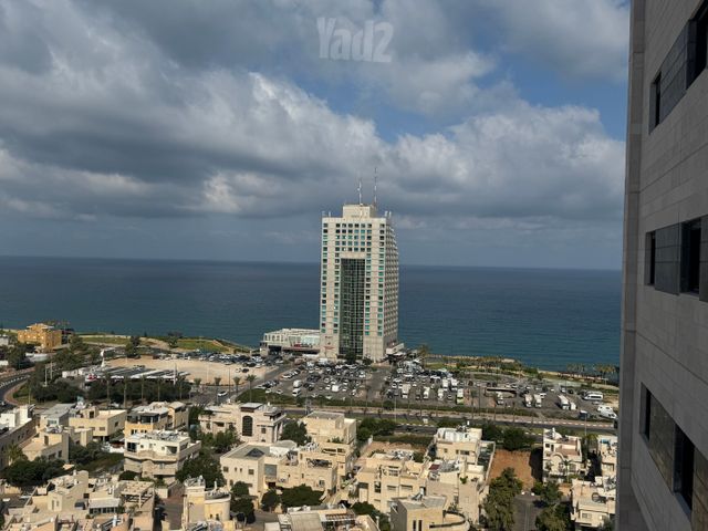 נוף הטיילת