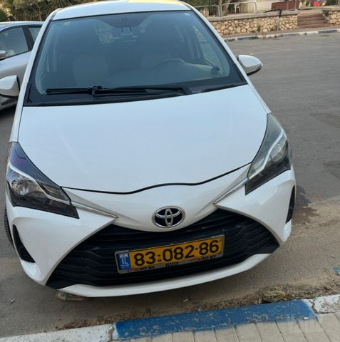 מודעת רכב טויוטה יאריס