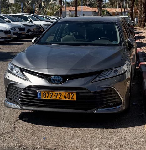 מודעת רכב טויוטה קאמרי