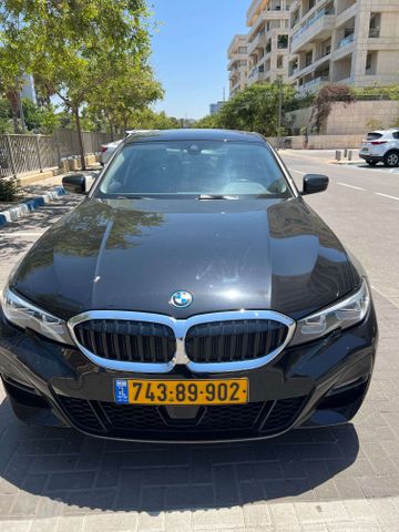 מודעת רכב ב מ וו סדרה 3