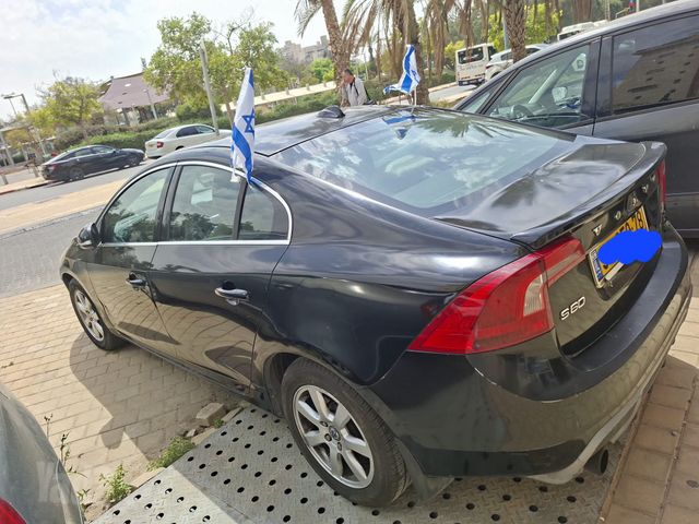 מודעת רכב וולוו S60