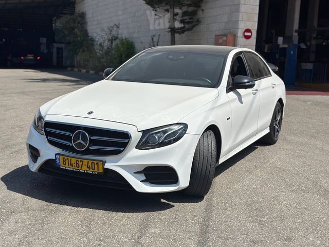 מודעת רכב מרצדס-בנץ E-class