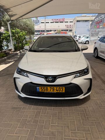 מודעת רכב טויוטה קורולה