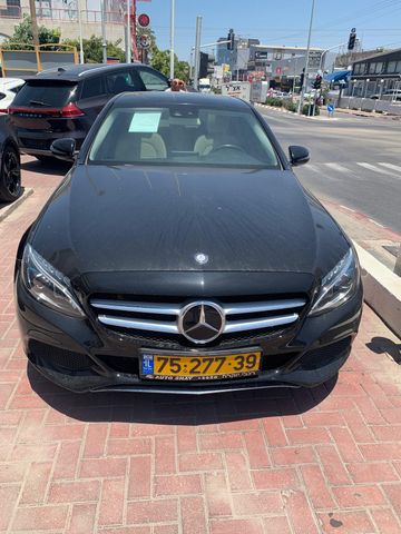 מודעת רכב מרצדס-בנץ C-class
